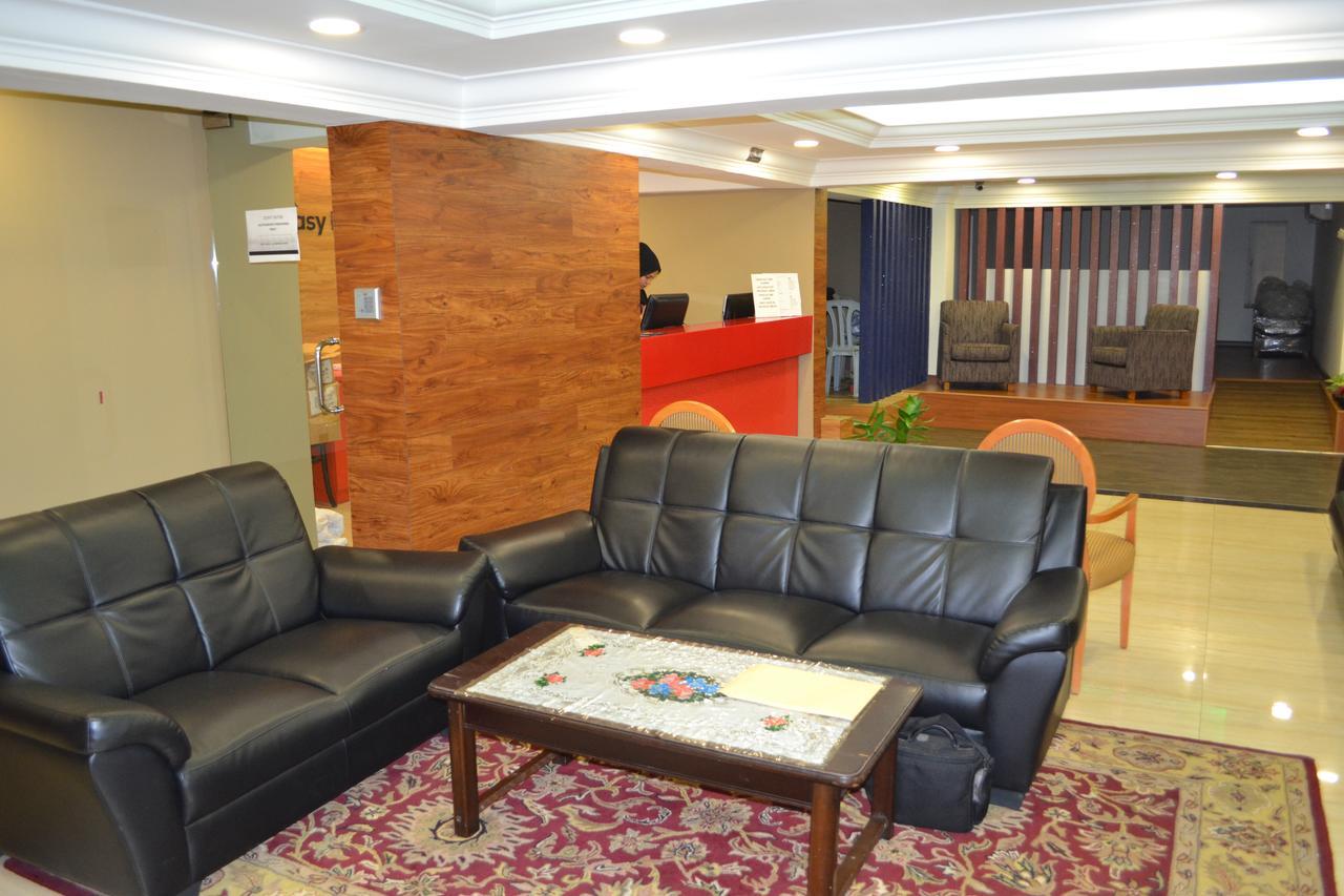 Eazy Hotel At Ampang Batu Empat Buitenkant foto