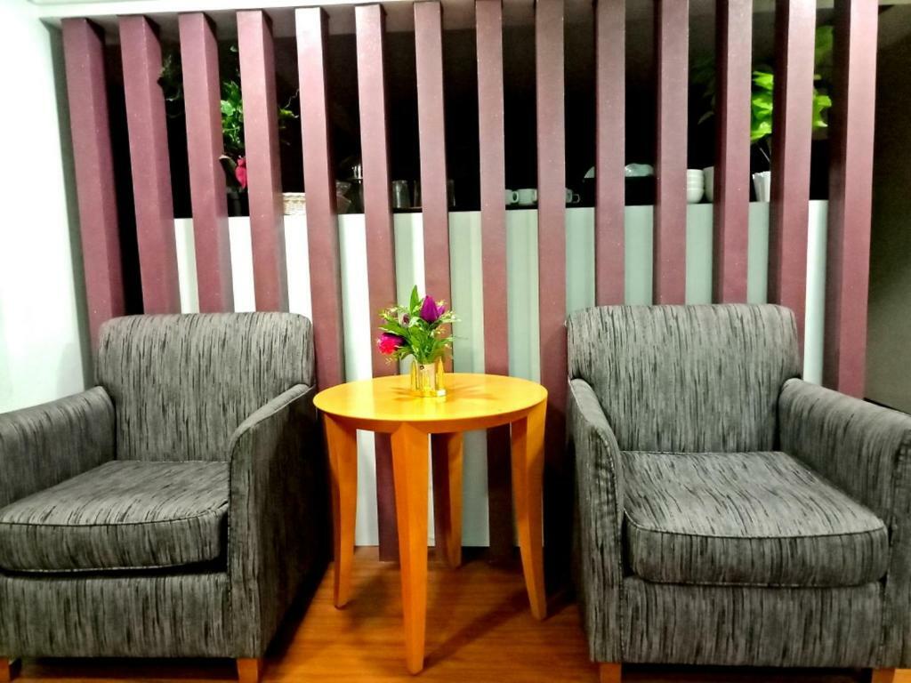 Eazy Hotel At Ampang Batu Empat Buitenkant foto