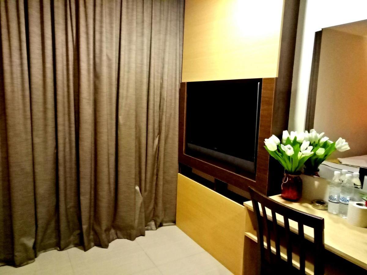 Eazy Hotel At Ampang Batu Empat Buitenkant foto